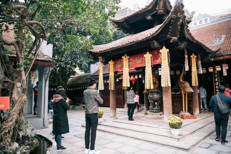 Mơ đi chùa đánh lô đề gì – ứng nghiệm với con số nào